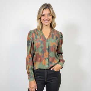 💚🧡 Brand New Vintage Floral Juliette Blouse